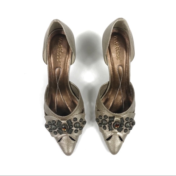 Matisse Dacey Gold Leather Stud Embellishe… - Picture 4 of 10